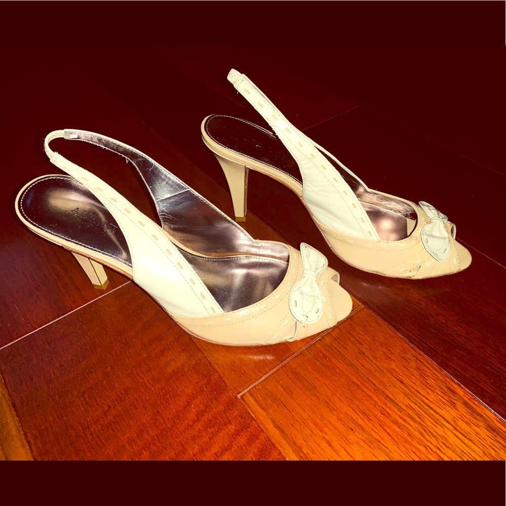 Dress shoes